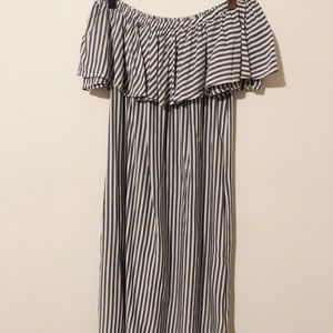 XS Beach Lunch Lounge Ruffle Striped Dress